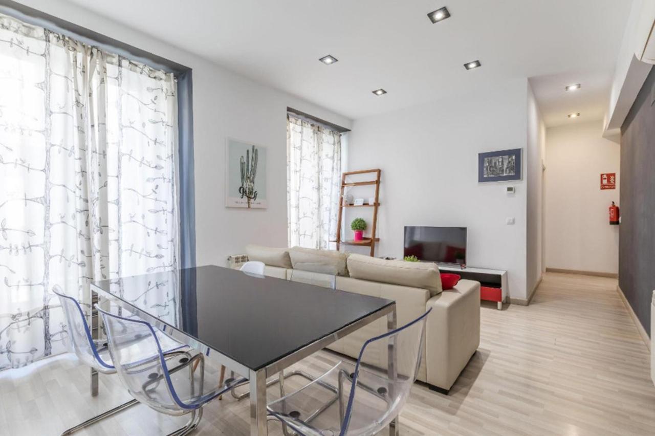 מדריד Spacious Flat Puerta Del Sol מראה חיצוני תמונה