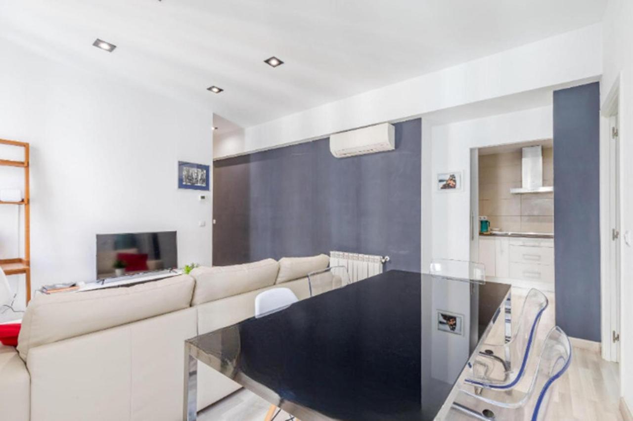מדריד Spacious Flat Puerta Del Sol מראה חיצוני תמונה